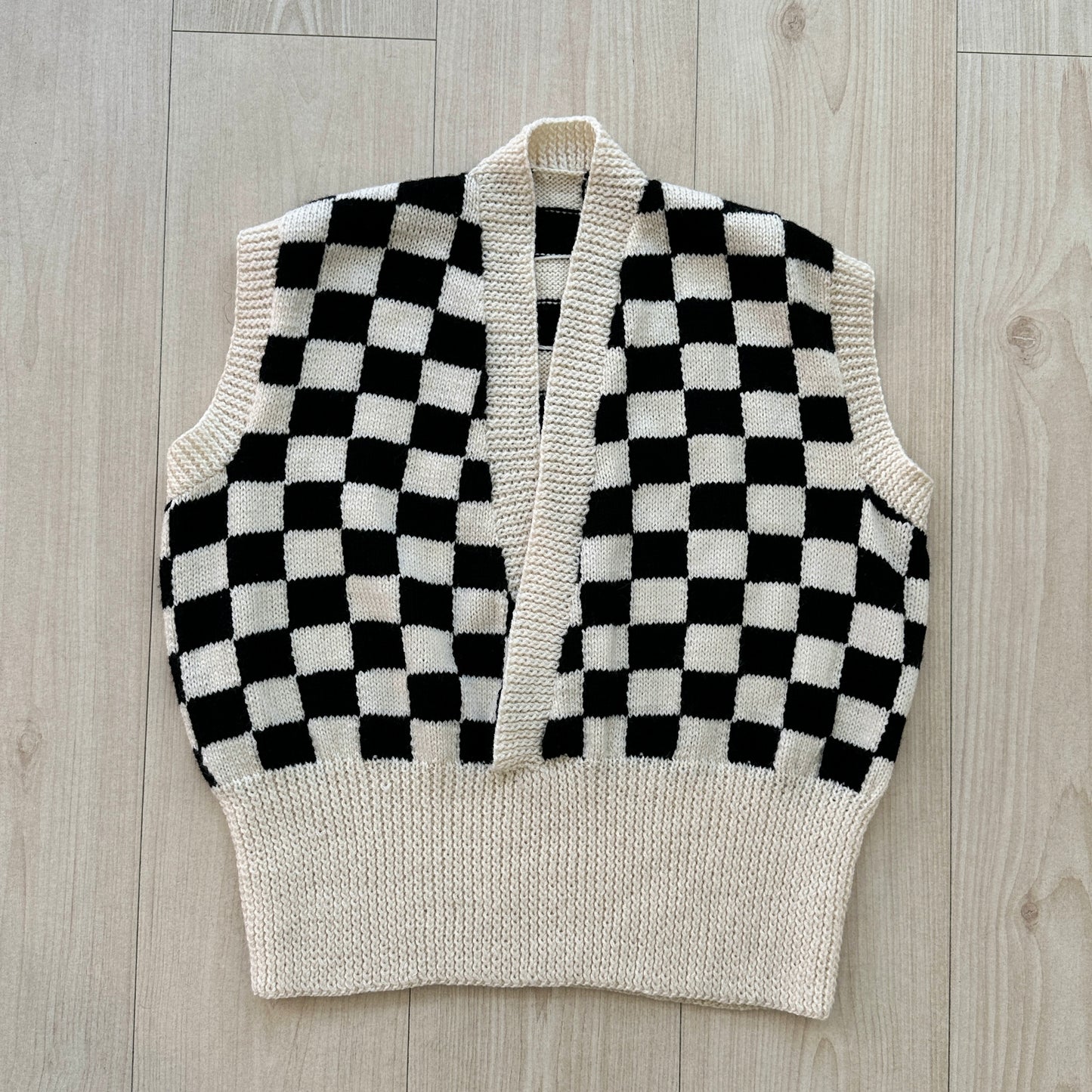 80s Handknit Checkerboard Wrap Vest Black White
